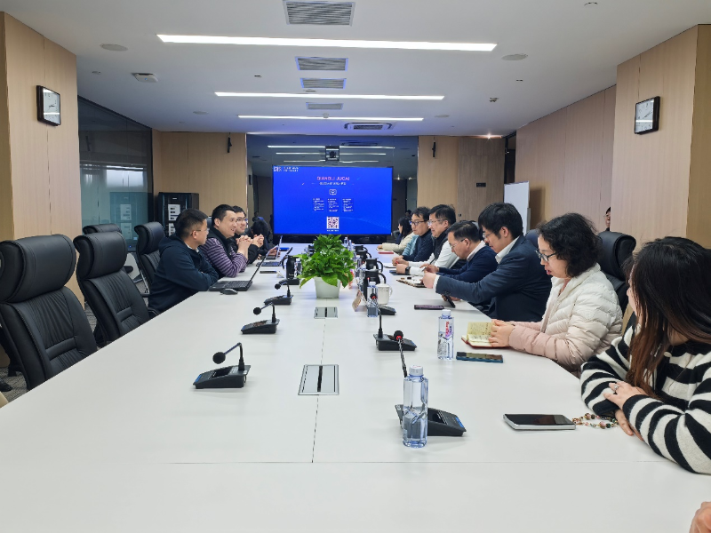 資產管理與實驗室處一行赴商飛智能技術有限公司調研交流